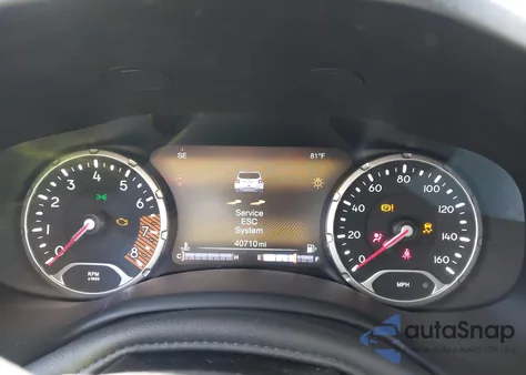 2022 Jeep Renegade Latitude 4X4 z USA, uszkodzony, nr VIN ZACNJDB19NPN50991